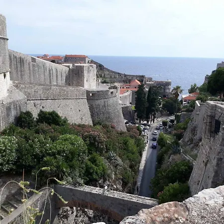Few Steps From The Old Town Apartamento *